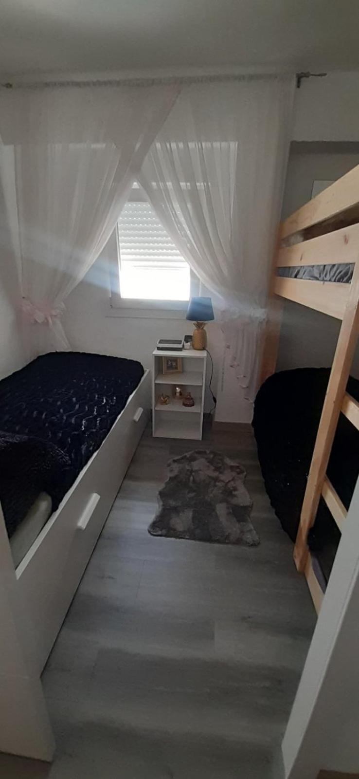 Inlesa 5A Holiday Apt With Pool بينايدورم المظهر الخارجي الصورة